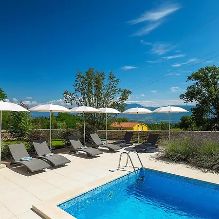 Eol Holiday home Sumber
