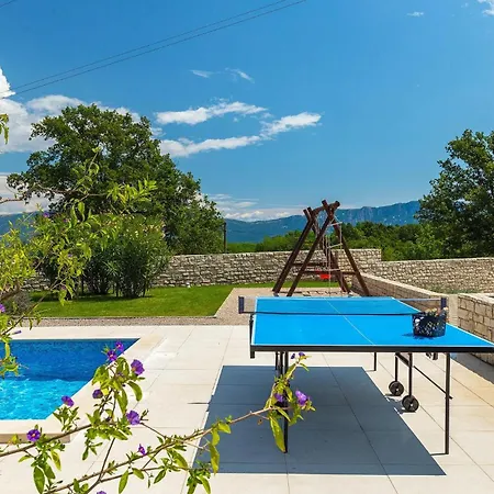 Holiday home Eol *